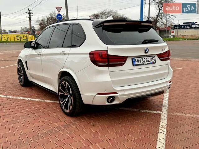 Белый БМВ Х5, объемом двигателя 2.99 л и пробегом 175 тыс. км за 31900 $, фото 6 на Automoto.ua