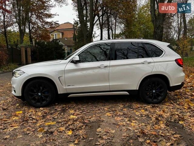 Білий БМВ Х5, об'ємом двигуна 3 л та пробігом 241 тис. км за 18490 $, фото 11 на Automoto.ua