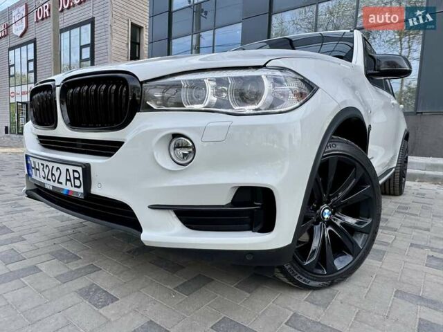 Білий БМВ Х5, об'ємом двигуна 2.99 л та пробігом 162 тис. км за 34300 $, фото 20 на Automoto.ua
