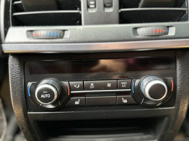 Белый БМВ Х5, объемом двигателя 3 л и пробегом 193 тыс. км за 23999 $, фото 6 на Automoto.ua