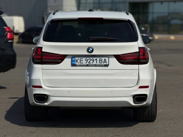 Білий БМВ Х5, об'ємом двигуна 3 л та пробігом 288 тис. км за 26666 $, фото 11 на Automoto.ua