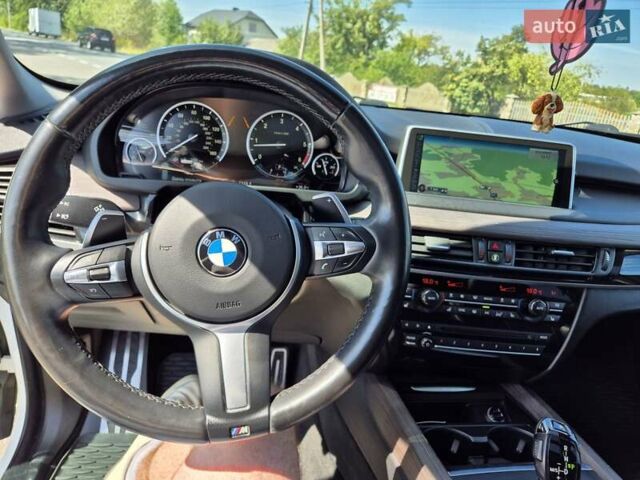 Белый БМВ Х5, объемом двигателя 3 л и пробегом 336 тыс. км за 28999 $, фото 30 на Automoto.ua