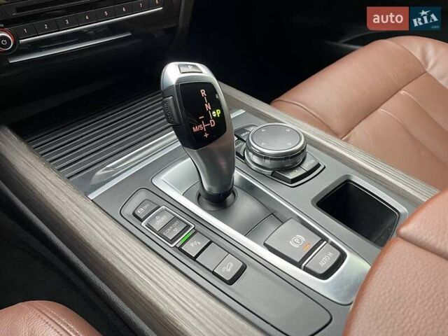 Белый БМВ Х5, объемом двигателя 2 л и пробегом 170 тыс. км за 23999 $, фото 21 на Automoto.ua