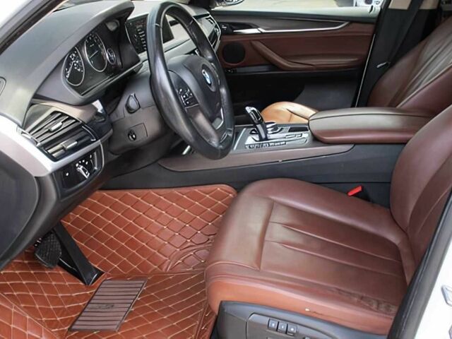 Белый БМВ Х5, объемом двигателя 3 л и пробегом 86 тыс. км за 13500 $, фото 8 на Automoto.ua