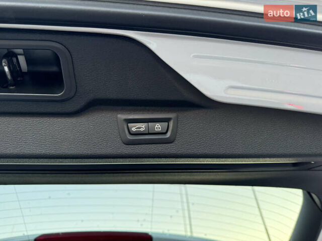 БМВ Х5 2014 в Днепре (Днепропетровске) на Automoto.ua Белый БМВ Х5, объемом двигателя 2.98 л и пробегом 140 тыс. км за 29000 $, фото 30 на Automoto.ua