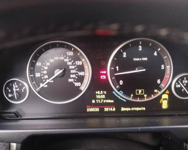 Белый БМВ Х5, объемом двигателя 3 л и пробегом 238 тыс. км за 28300 $, фото 10 на Automoto.ua