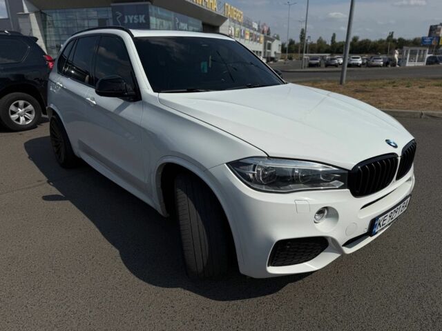 Білий БМВ Х5, об'ємом двигуна 3 л та пробігом 288 тис. км за 26666 $, фото 9 на Automoto.ua