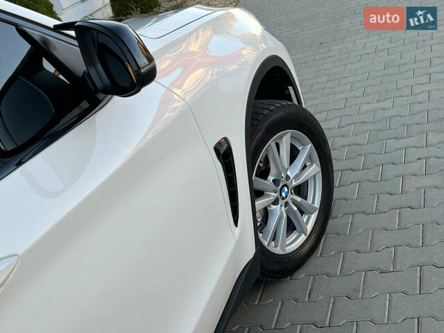 Белый БМВ Х5, объемом двигателя 2 л и пробегом 170 тыс. км за 23500 $, фото 23 на Automoto.ua