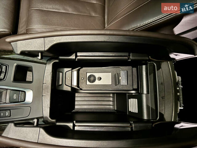 Білий БМВ Х5, об'ємом двигуна 3 л та пробігом 180 тис. км за 35000 $, фото 38 на Automoto.ua