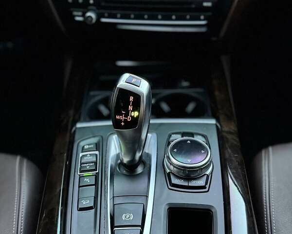 Белый БМВ Х5, объемом двигателя 2.99 л и пробегом 309 тыс. км за 23700 $, фото 34 на Automoto.ua