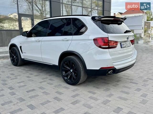 Білий БМВ Х5, об'ємом двигуна 2.99 л та пробігом 162 тис. км за 34300 $, фото 23 на Automoto.ua
