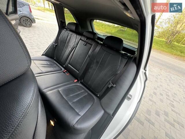 Білий БМВ Х5, об'ємом двигуна 2.99 л та пробігом 162 тис. км за 34300 $, фото 58 на Automoto.ua