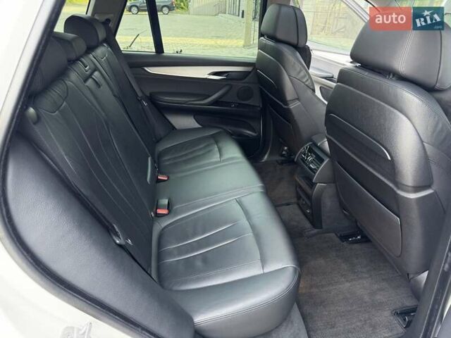 Білий БМВ Х5, об'ємом двигуна 2.99 л та пробігом 162 тис. км за 34300 $, фото 52 на Automoto.ua