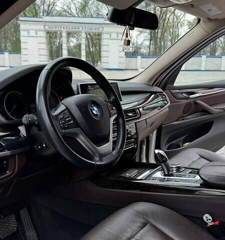 Белый БМВ Х5, объемом двигателя 2.98 л и пробегом 118 тыс. км за 23900 $, фото 9 на Automoto.ua