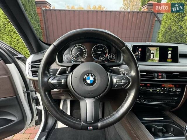 Білий БМВ Х5, об'ємом двигуна 2.99 л та пробігом 185 тис. км за 35500 $, фото 35 на Automoto.ua