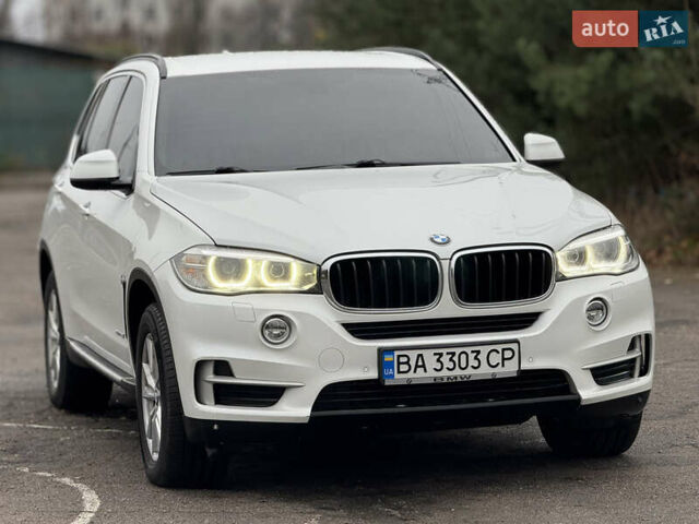 Білий БМВ Х5, об'ємом двигуна 2 л та пробігом 210 тис. км за 27000 $, фото 12 на Automoto.ua