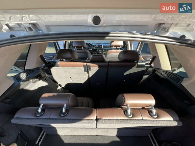 Білий БМВ Х5, об'ємом двигуна 2.98 л та пробігом 203 тис. км за 22900 $, фото 27 на Automoto.ua