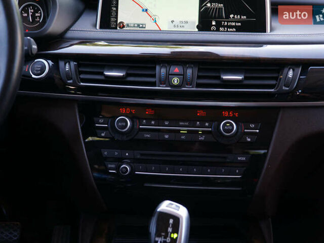 Белый БМВ Х5, объемом двигателя 3 л и пробегом 119 тыс. км за 38300 $, фото 28 на Automoto.ua