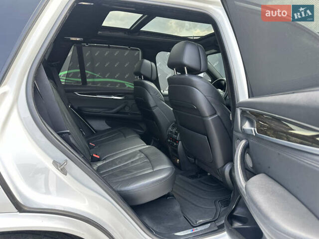 Білий БМВ Х5, об'ємом двигуна 2.98 л та пробігом 183 тис. км за 26999 $, фото 24 на Automoto.ua