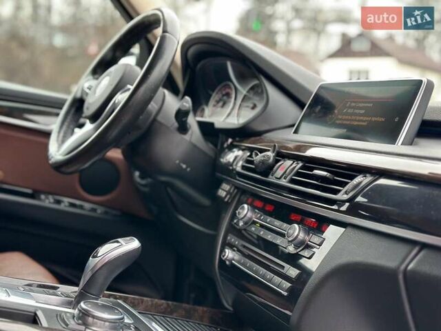 Белый БМВ Х5, объемом двигателя 2 л и пробегом 149 тыс. км за 29990 $, фото 39 на Automoto.ua