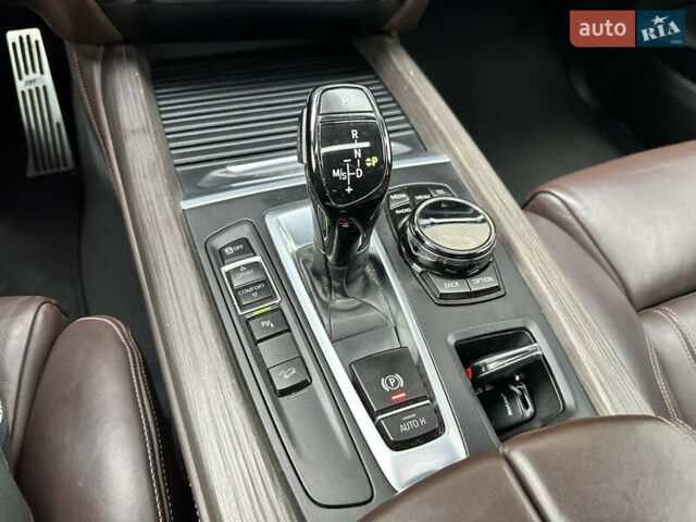 Білий БМВ Х5, об'ємом двигуна 2.99 л та пробігом 150 тис. км за 39999 $, фото 50 на Automoto.ua