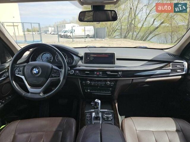 Білий БМВ Х5, об'ємом двигуна 2.98 л та пробігом 159 тис. км за 22400 $, фото 7 на Automoto.ua