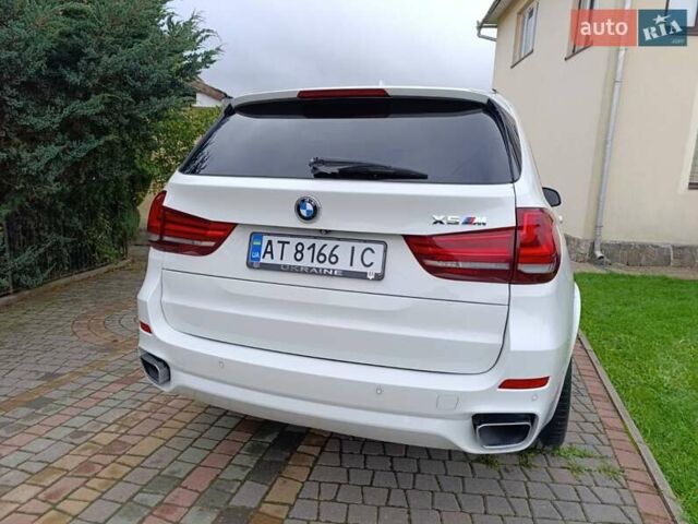 Білий БМВ Х5, об'ємом двигуна 2 л та пробігом 170 тис. км за 28900 $, фото 5 на Automoto.ua