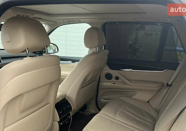 Белый БМВ Х5, объемом двигателя 3 л и пробегом 214 тыс. км за 28900 $, фото 3 на Automoto.ua