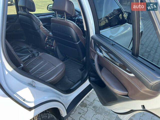 Білий БМВ Х5, об'ємом двигуна 2.98 л та пробігом 203 тис. км за 22900 $, фото 18 на Automoto.ua