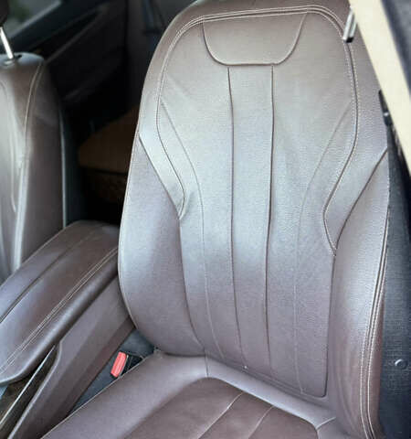 БМВ Х5 2015 в Днепре (Днепропетровске) на Automoto.ua Белый БМВ Х5, объемом двигателя 3 л и пробегом 225 тыс. км за 22000 $, фото 26 на Automoto.ua