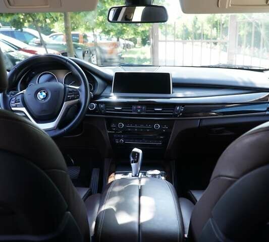 Белый БМВ Х5, объемом двигателя 3 л и пробегом 119 тыс. км за 38300 $, фото 23 на Automoto.ua