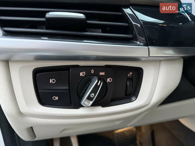 Белый БМВ Х5, объемом двигателя 2.99 л и пробегом 170 тыс. км за 32500 $, фото 9 на Automoto.ua