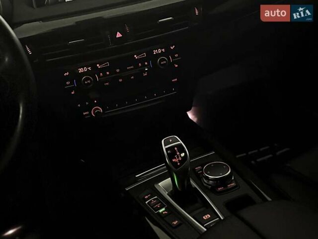 Білий БМВ Х5, об'ємом двигуна 3 л та пробігом 103 тис. км за 37500 $, фото 14 на Automoto.ua