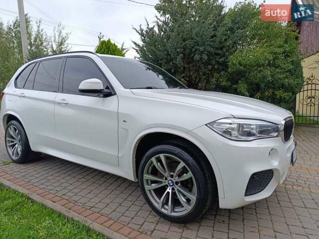 Білий БМВ Х5, об'ємом двигуна 2 л та пробігом 170 тис. км за 28900 $, фото 3 на Automoto.ua