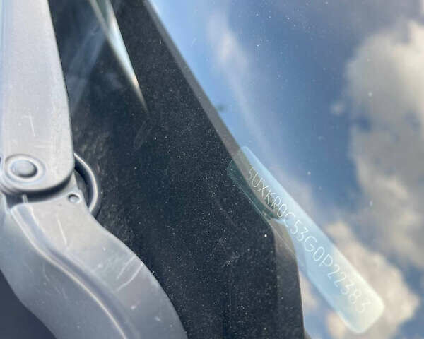 Білий БМВ Х5, об'ємом двигуна 2.98 л та пробігом 160 тис. км за 25000 $, фото 17 на Automoto.ua