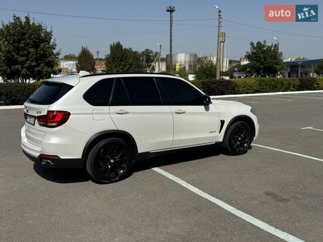 Белый БМВ Х5, объемом двигателя 2.98 л и пробегом 126 тыс. км за 26000 $, фото 8 на Automoto.ua