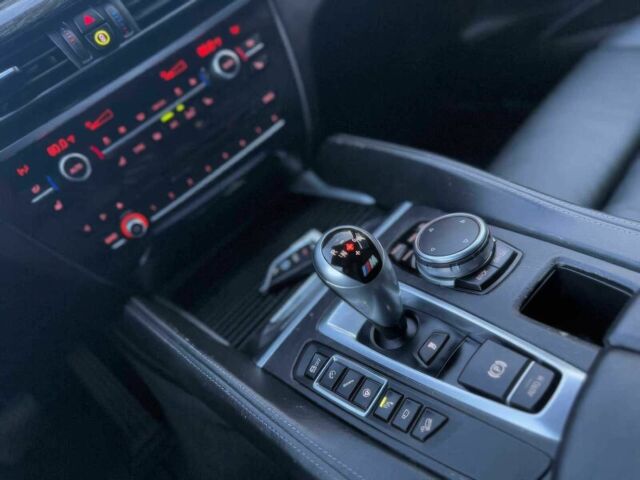 Белый БМВ Х5, объемом двигателя 4.4 л и пробегом 74 тыс. км за 8000 $, фото 12 на Automoto.ua