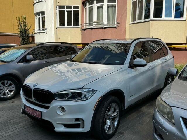 Белый БМВ Х5, объемом двигателя 3 л и пробегом 160 тыс. км за 21300 $, фото 1 на Automoto.ua
