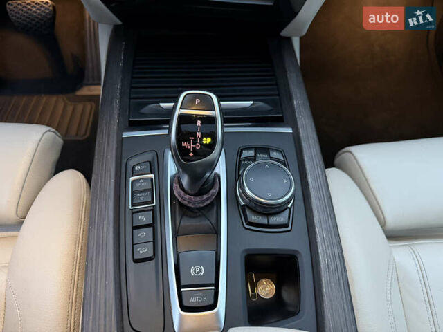 Белый БМВ Х5, объемом двигателя 2.99 л и пробегом 170 тыс. км за 32500 $, фото 28 на Automoto.ua