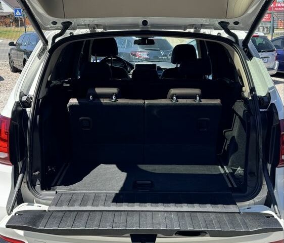 Белый БМВ Х5, объемом двигателя 3 л и пробегом 177 тыс. км за 27800 $, фото 5 на Automoto.ua