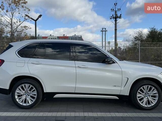 Белый БМВ Х5, объемом двигателя 2.99 л и пробегом 176 тыс. км за 31500 $, фото 8 на Automoto.ua
