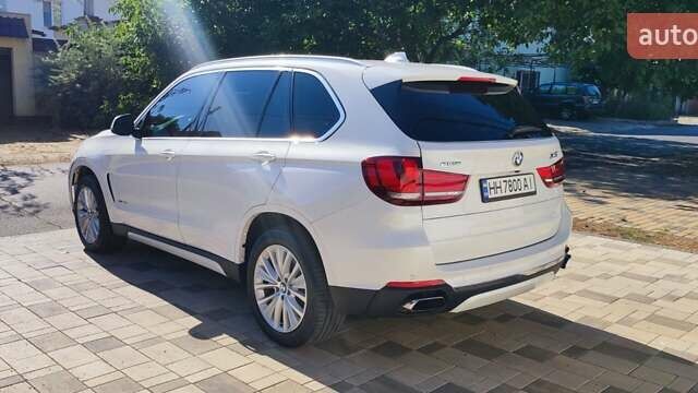 Белый БМВ Х5, объемом двигателя 2 л и пробегом 177 тыс. км за 28500 $, фото 22 на Automoto.ua