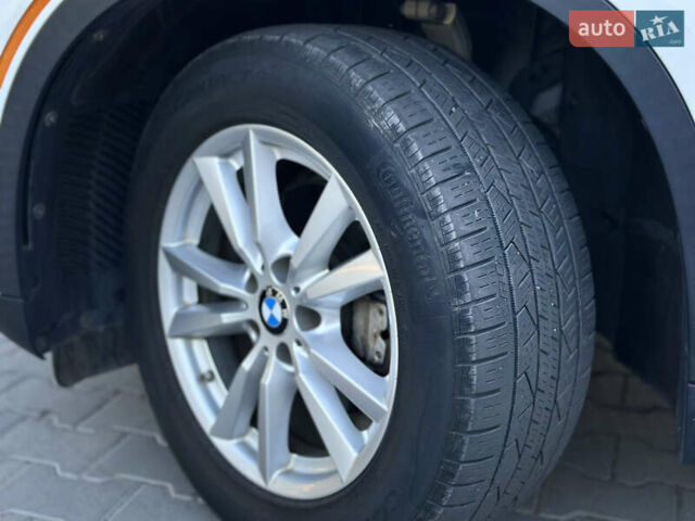 Белый БМВ Х5, объемом двигателя 3 л и пробегом 146 тыс. км за 29000 $, фото 9 на Automoto.ua