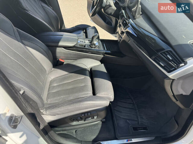 Білий БМВ Х5, об'ємом двигуна 3 л та пробігом 158 тис. км за 36700 $, фото 10 на Automoto.ua