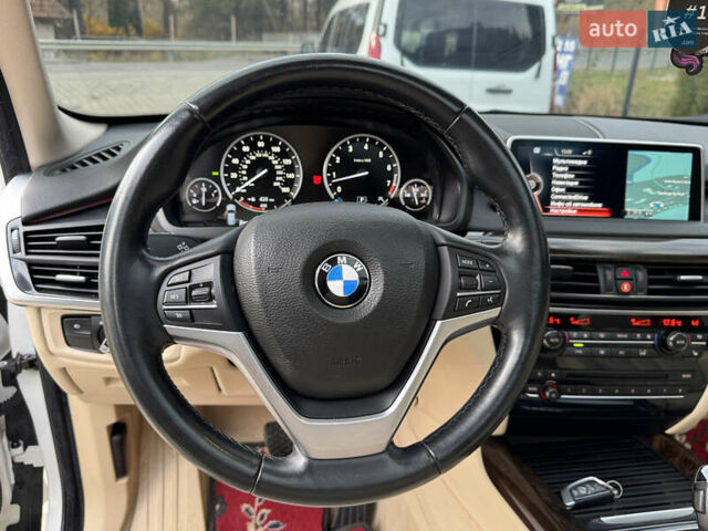 Білий БМВ Х5, об'ємом двигуна 2.98 л та пробігом 226 тис. км за 28999 $, фото 39 на Automoto.ua