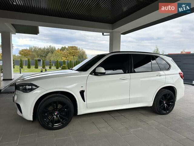 Білий БМВ Х5, об'ємом двигуна 2.99 л та пробігом 150 тис. км за 39999 $, фото 37 на Automoto.ua