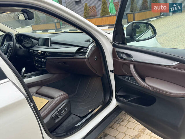 Білий БМВ Х5, об'ємом двигуна 3 л та пробігом 178 тис. км за 30500 $, фото 19 на Automoto.ua