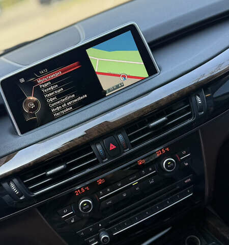 БМВ Х5 2015 в Днепре (Днепропетровске) на Automoto.ua Белый БМВ Х5, объемом двигателя 3 л и пробегом 225 тыс. км за 22000 $, фото 30 на Automoto.ua