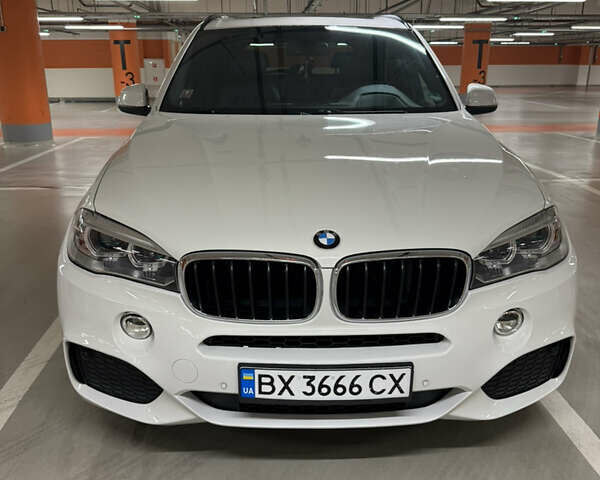 Белый БМВ Х5, объемом двигателя 2.99 л и пробегом 265 тыс. км за 28000 $, фото 4 на Automoto.ua