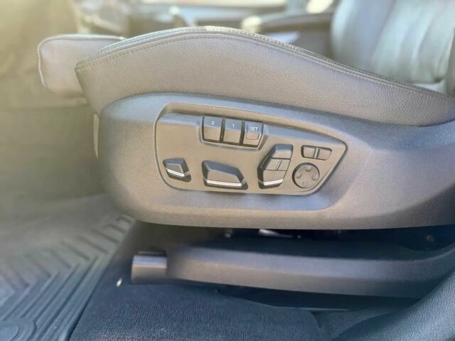 Білий БМВ Х5, об'ємом двигуна 3 л та пробігом 73 тис. км за 8100 $, фото 11 на Automoto.ua